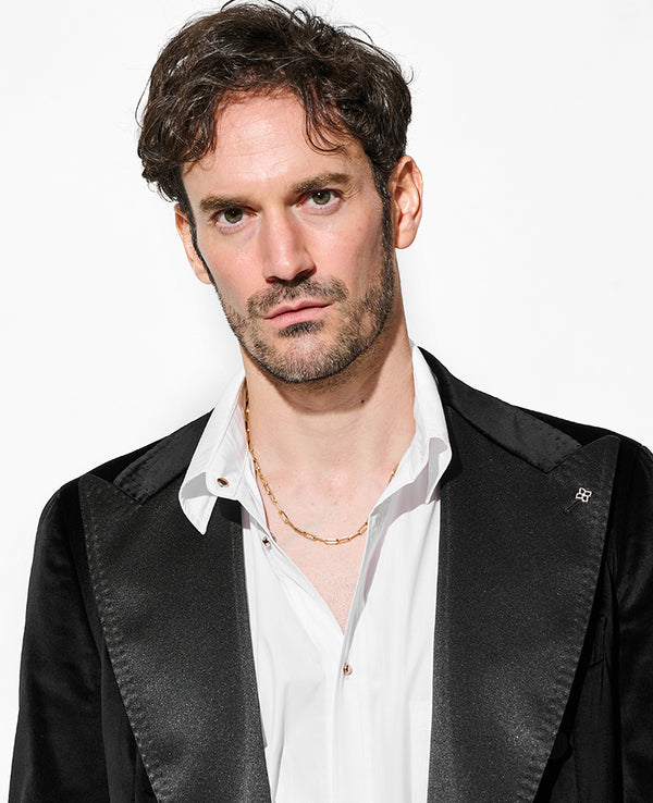 K18 トライアングルロングチェーンネックレス　スリム