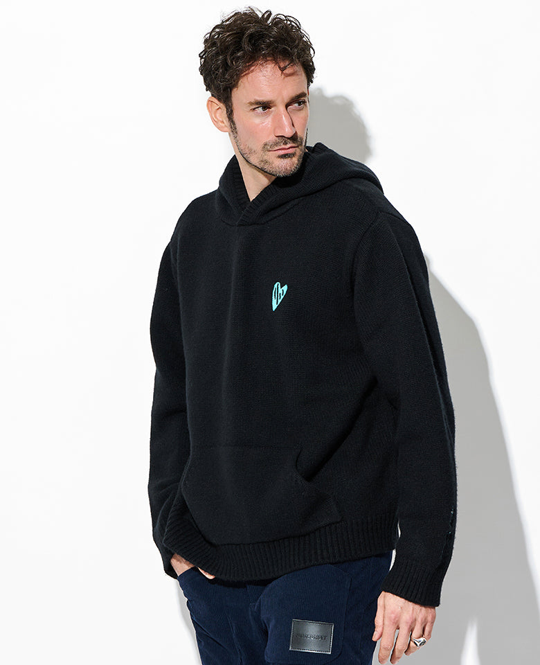 カシミヤフーディー