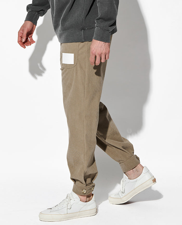 コーデュロイテーパードパンツ – 買えるLEON