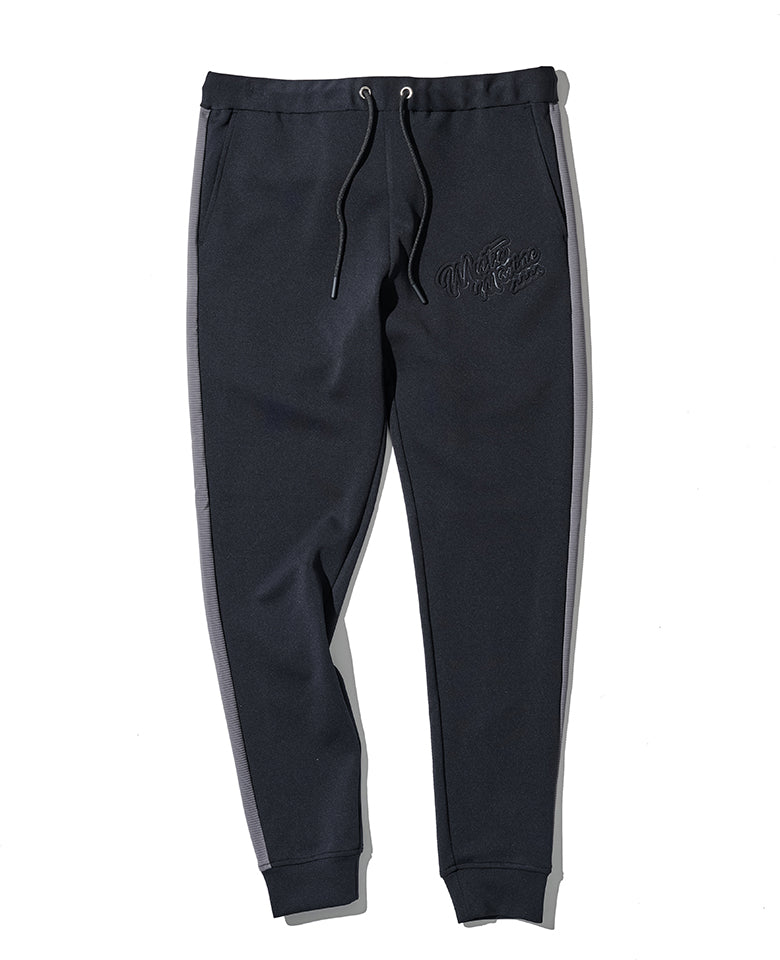 ジオメトリックウェーブ キルティングセットアップ(ブラック)