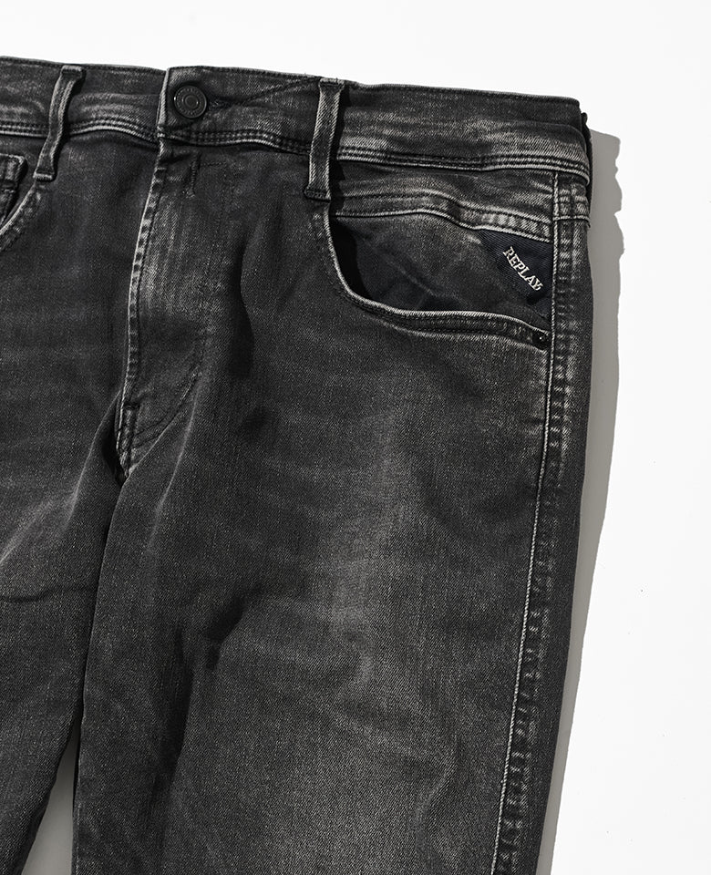 スリムフィットANBASS HYPERFLEXブラックストレッチデニム