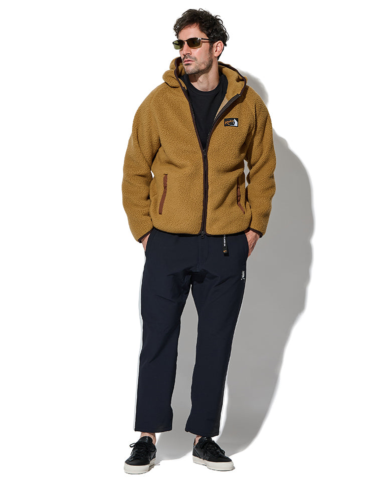 ビッグパイルフーディー