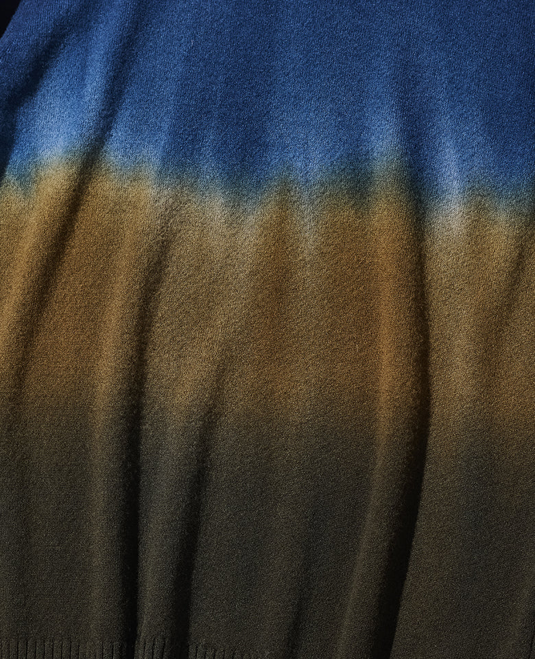 グラデーションニット