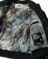 バーシティジャケット