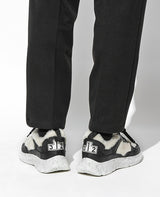 ローカットスニーカー