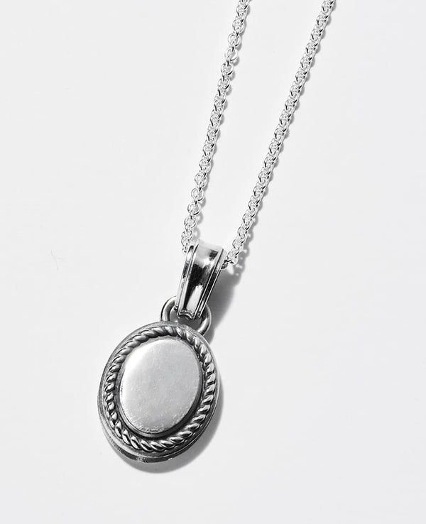 OVAL ENCLOSED SIGNET RPENDANT