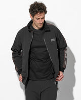 MUTAコラボウォームアップブルゾン