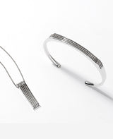 Diamond Bangle
ダイヤモンドバングル