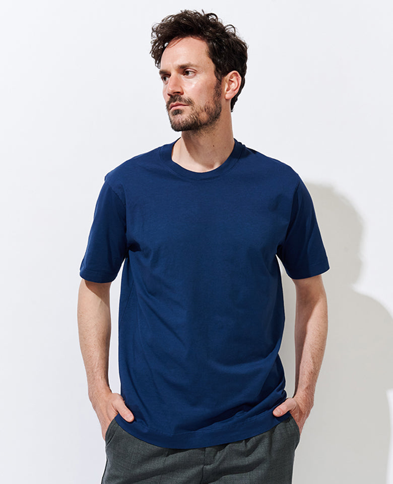 クルーネックTシャツ