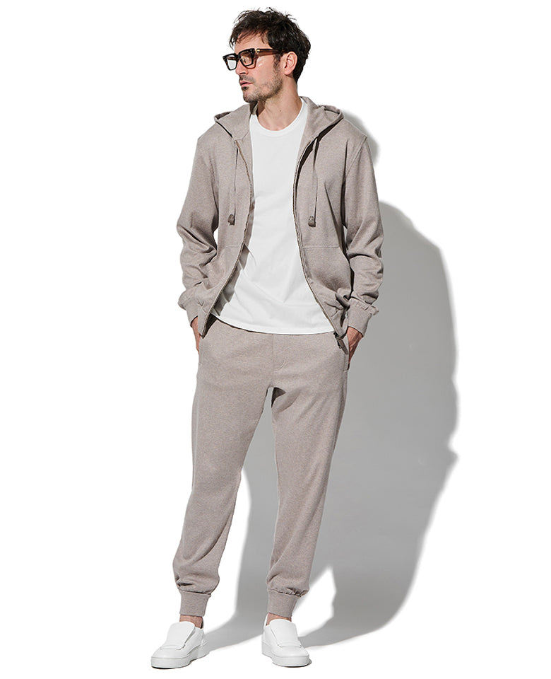 フーディーブルゾン