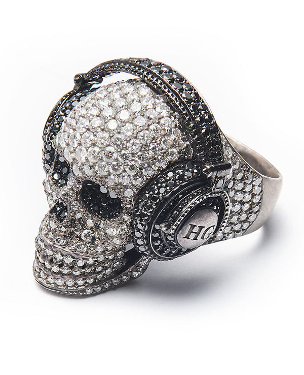 headphones skull ring