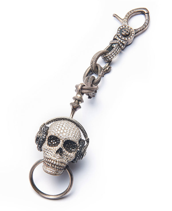 headphones skull keychain