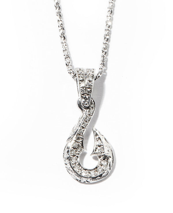 K18WGFishfook necklace