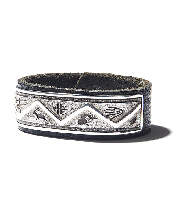Silver plate x leather bracelet